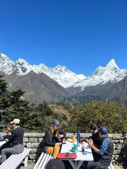 everest-picnic-vistas