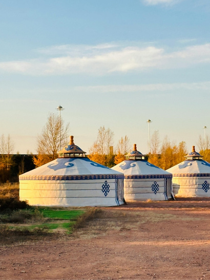 mongolia yurtas